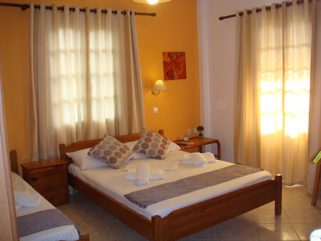 Boussetil Rooms Capanmat Tínos Kültér fotó