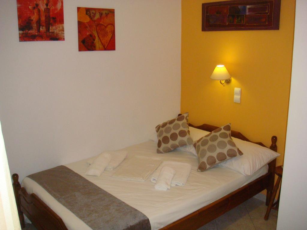 Boussetil Rooms Capanmat Tínos Kültér fotó