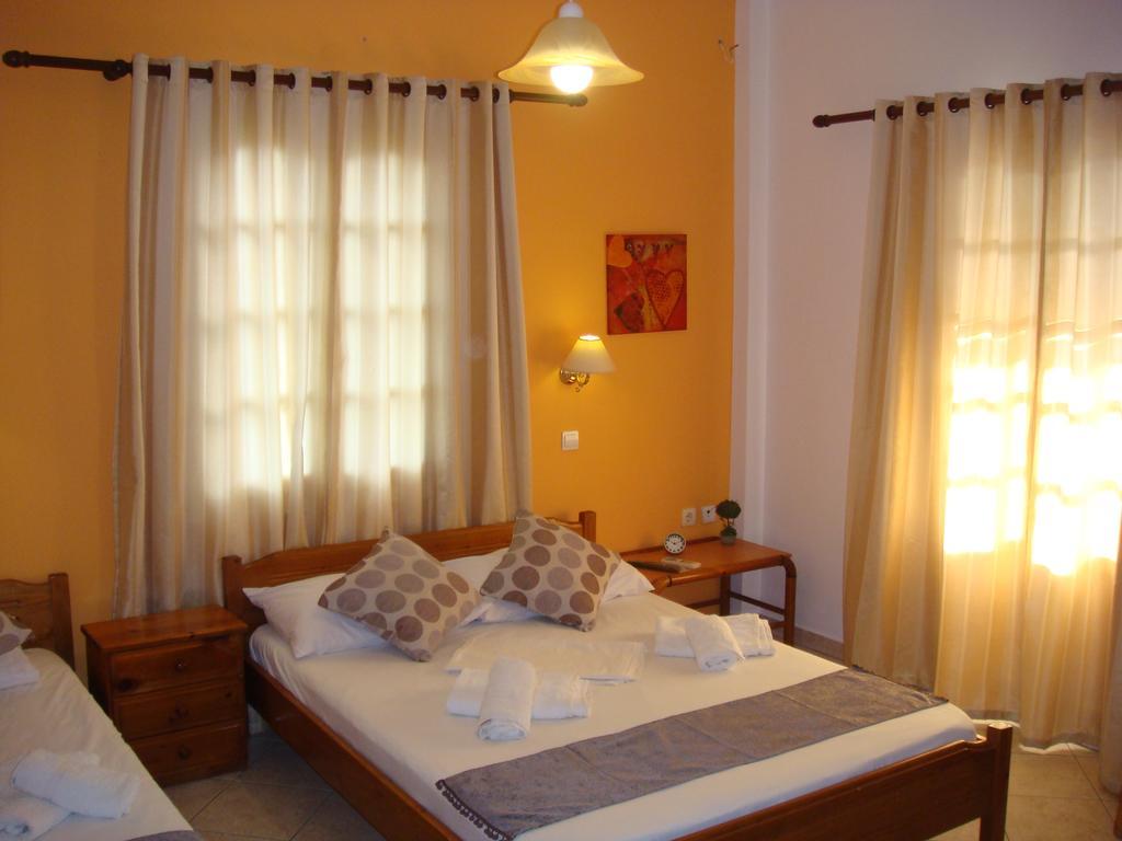 Boussetil Rooms Capanmat Tínos Kültér fotó